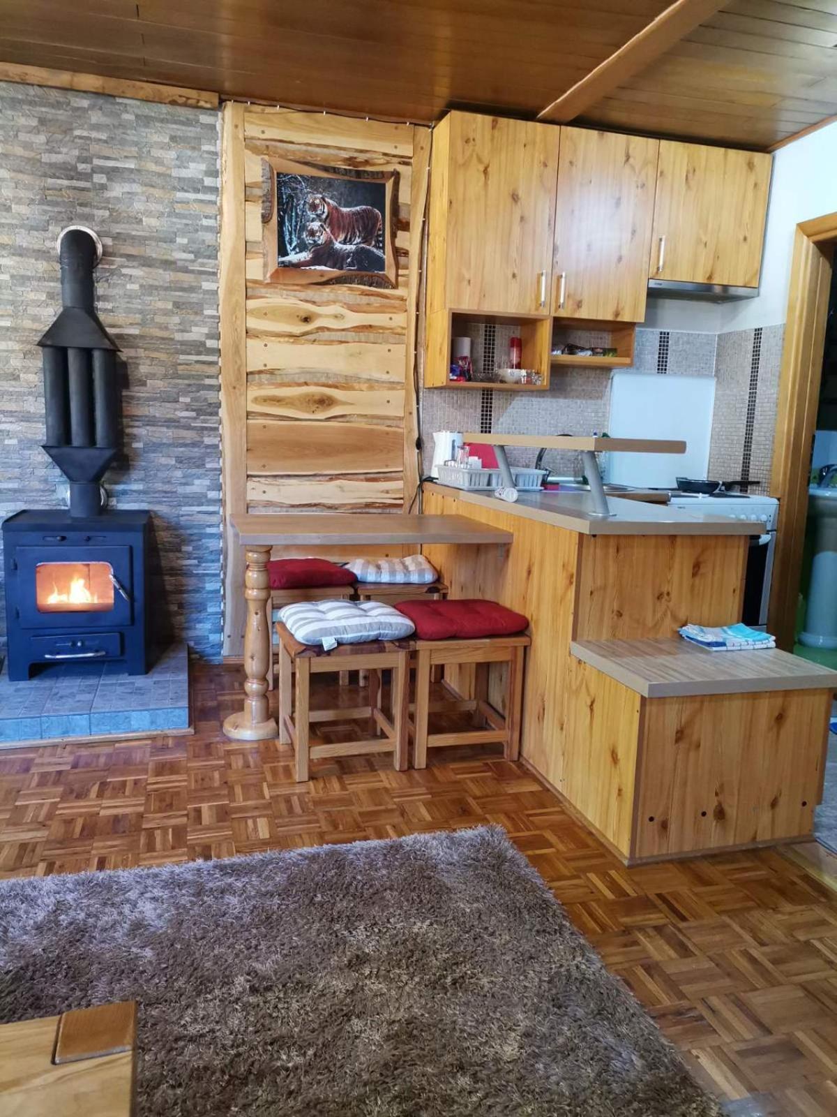 Apartmani Kosuta- Ljiljana Dokanovic Jahorina Buitenkant foto